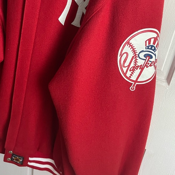 Mens Yankees Varsity Jacket - Picture 2 of 6